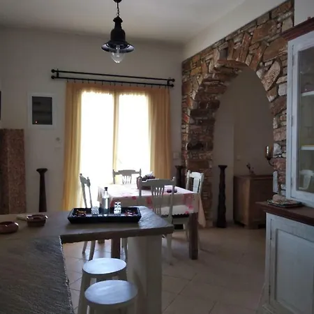 View House *